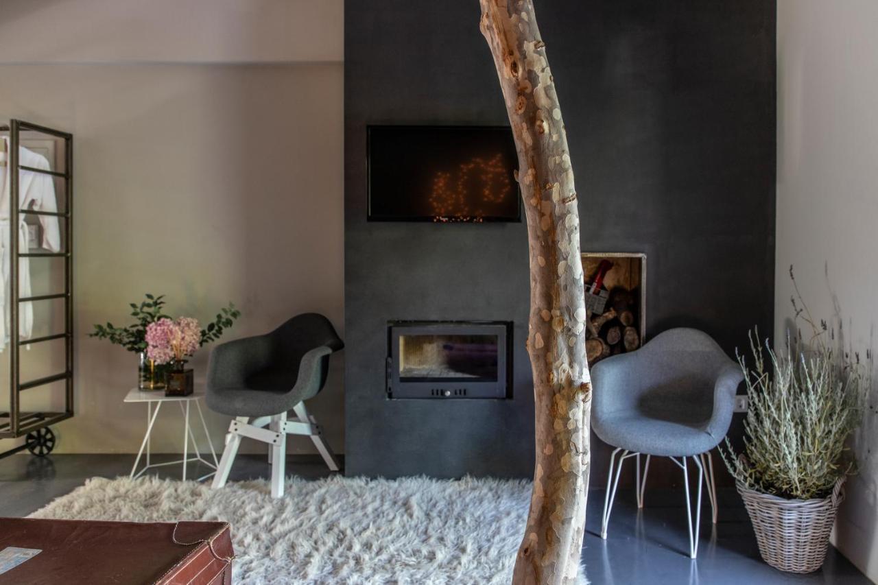 Oniropetra Boutique Hotel 카페니시온 외부 사진