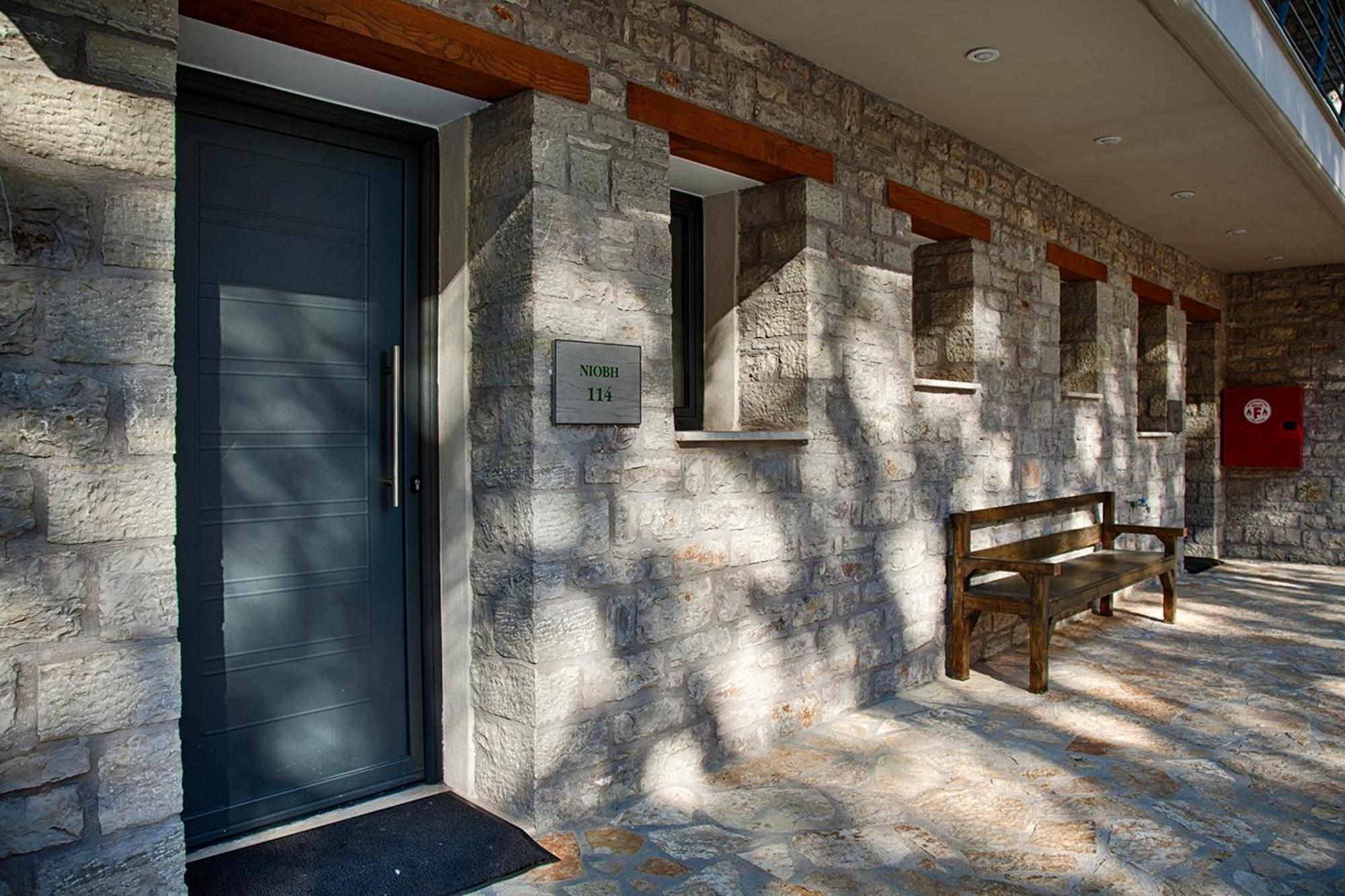 Oniropetra Boutique Hotel 카페니시온 외부 사진